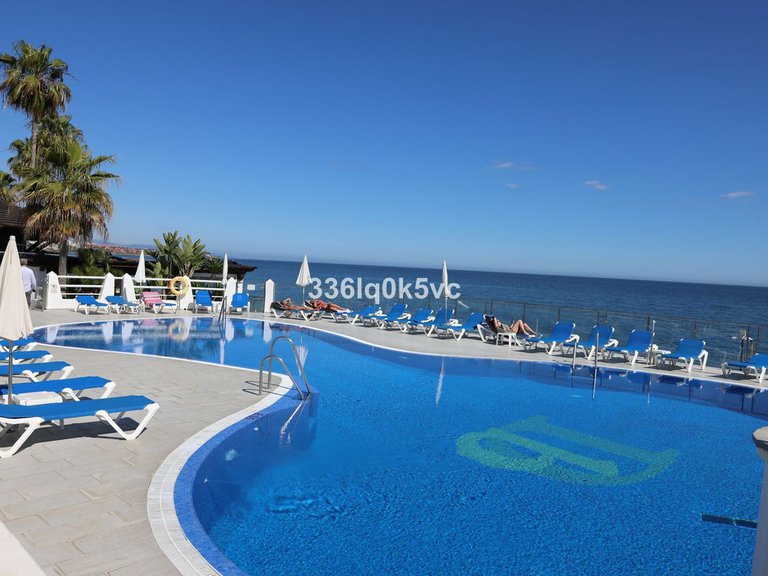 Villa for Sale in Estepona, Malaga 12