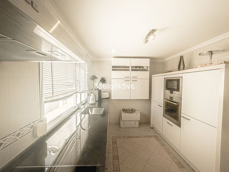 Villa for Sale in Estepona, Malaga 20