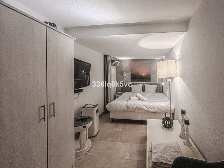 Villa for Sale in Estepona, Malaga 22