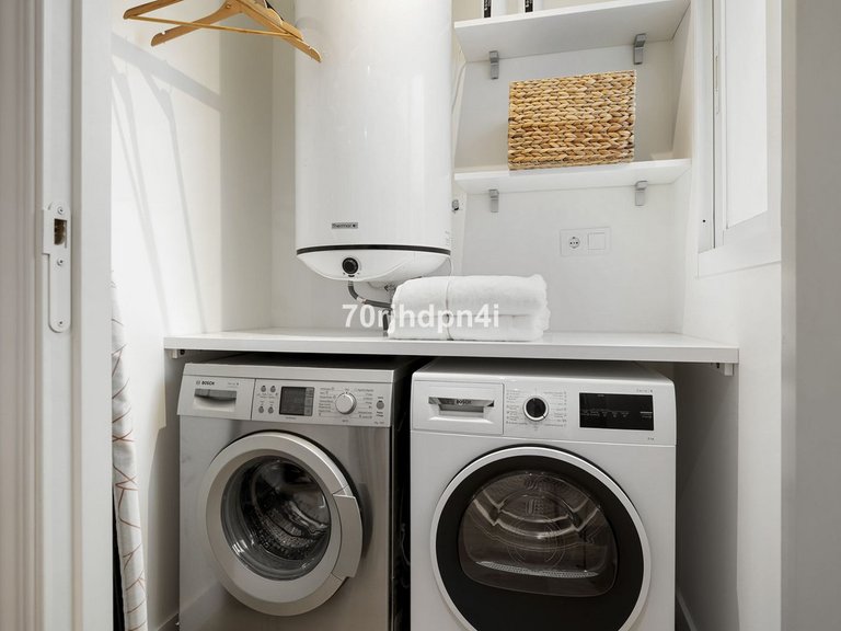 Apartment for Sale in Nueva Andalucía, Malaga 2