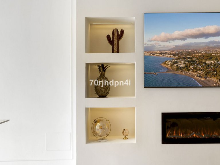 Apartment for Sale in Nueva Andalucía, Malaga 28