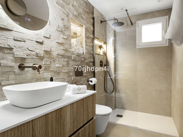 Apartment for Sale in Nueva Andalucía, Malaga 61