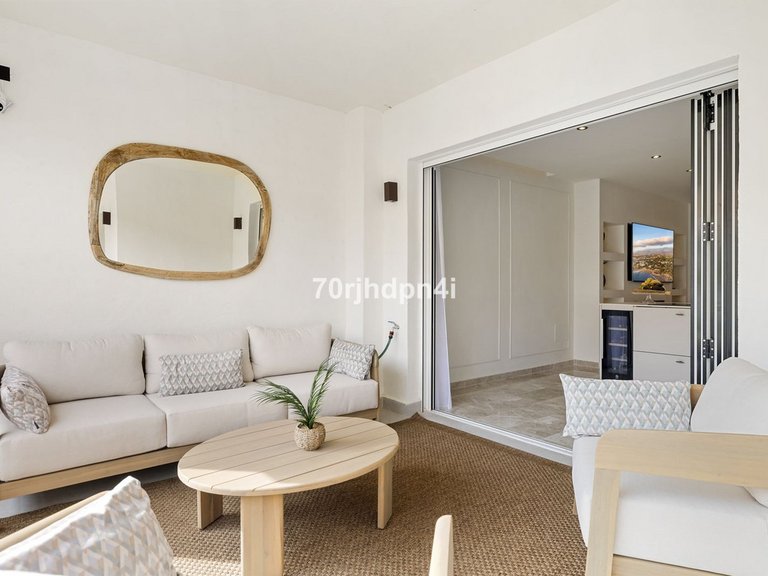 Apartment for Sale in Nueva Andalucía, Malaga 64