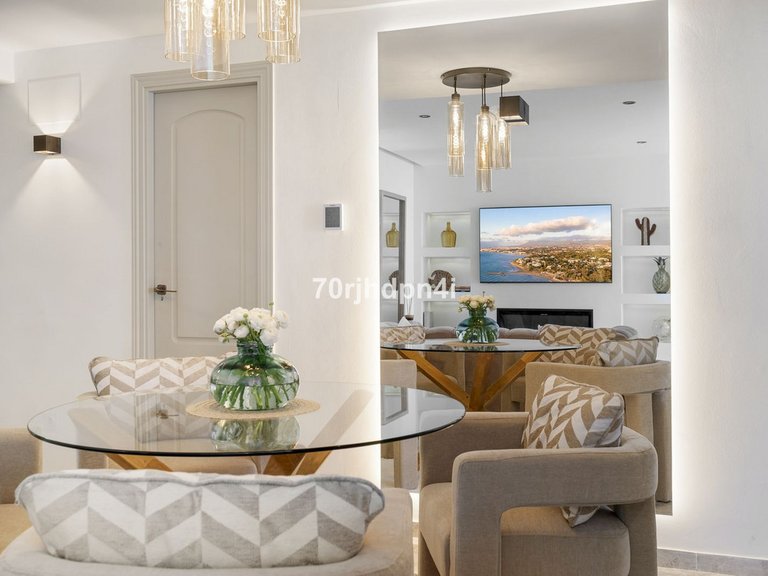 Apartment for Sale in Nueva Andalucía, Malaga 72