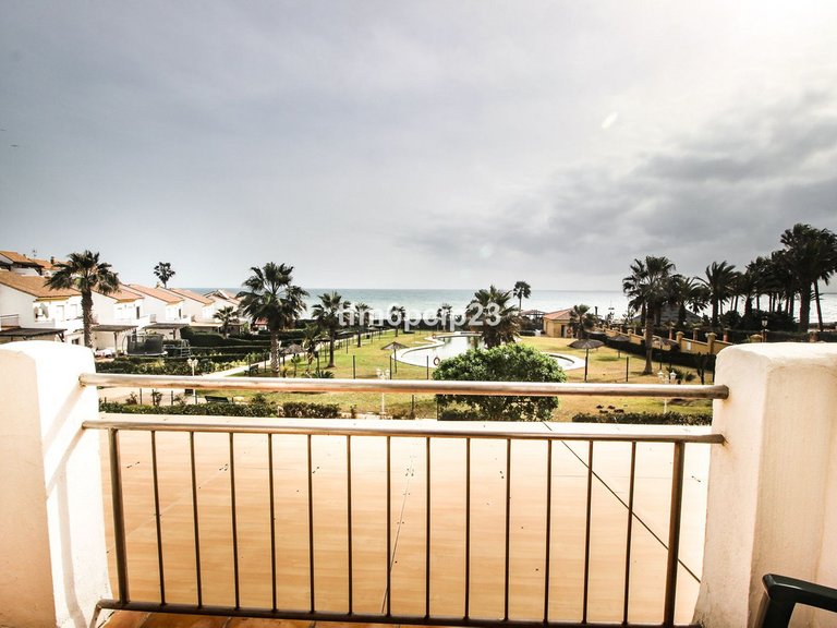 Villa for Sale in La Duquesa, Malaga 13