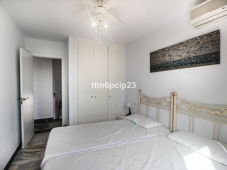 Villa for Sale in La Duquesa, Malaga 17