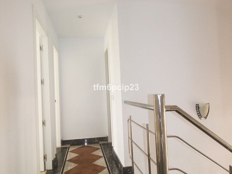 Villa for Sale in La Duquesa, Malaga 21