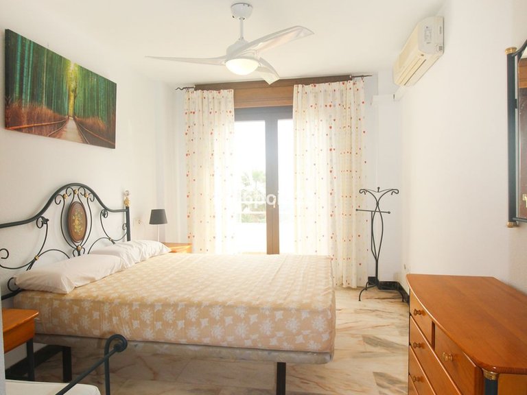 Villa for Sale in La Duquesa, Malaga 25