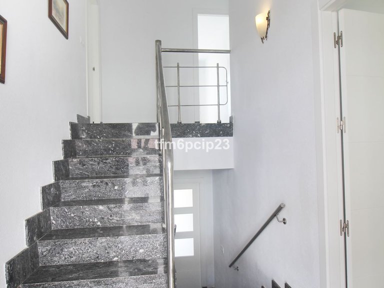 Villa for Sale in La Duquesa, Malaga 26