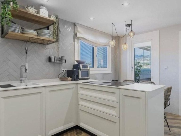 Apartment for Sale in Benalmadena Costa, Malaga 10