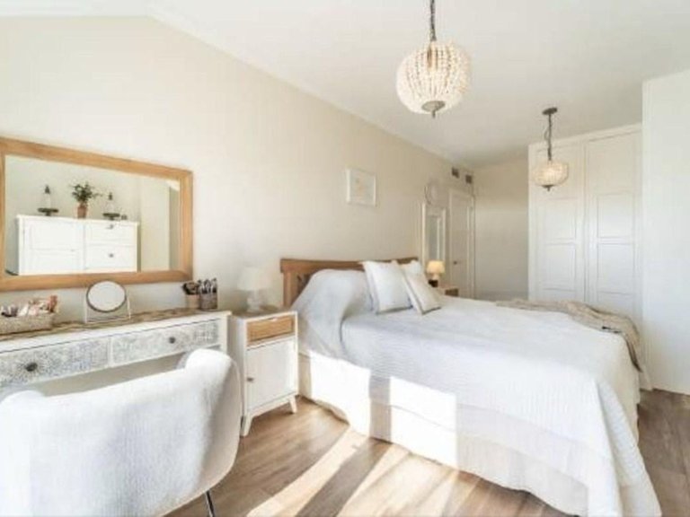 Apartment for Sale in Benalmadena Costa, Malaga 16