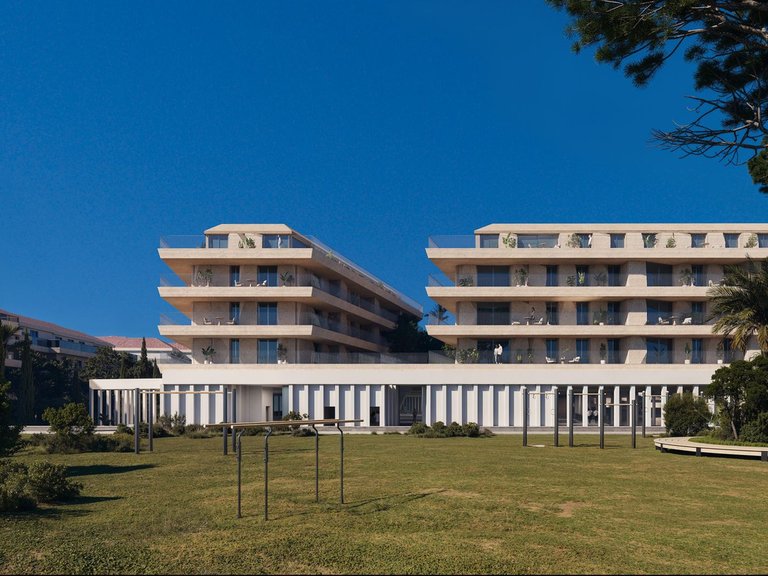 Apartment for Sale in La Duquesa, Malaga 9