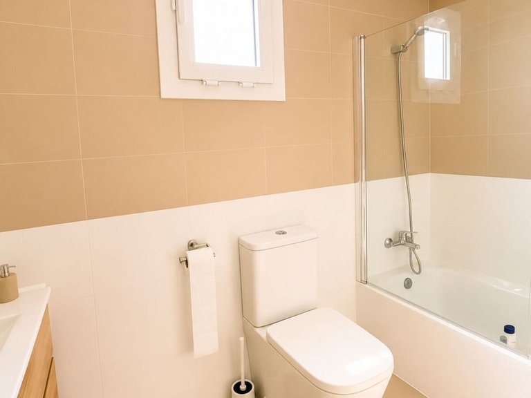 Apartment for Rent in Costa del Sol, Cancelada, Malaga 8