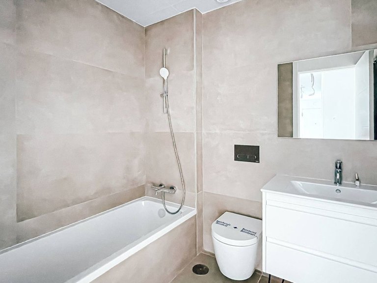 Apartment for Sale in Torremolinos, Malaga 14