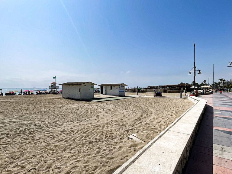 Apartment for Sale in Torremolinos, Malaga 25