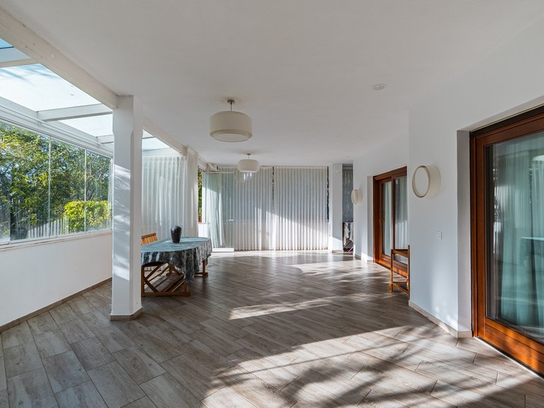 Apartment for Sale in The Golden Mile, Malaga 12