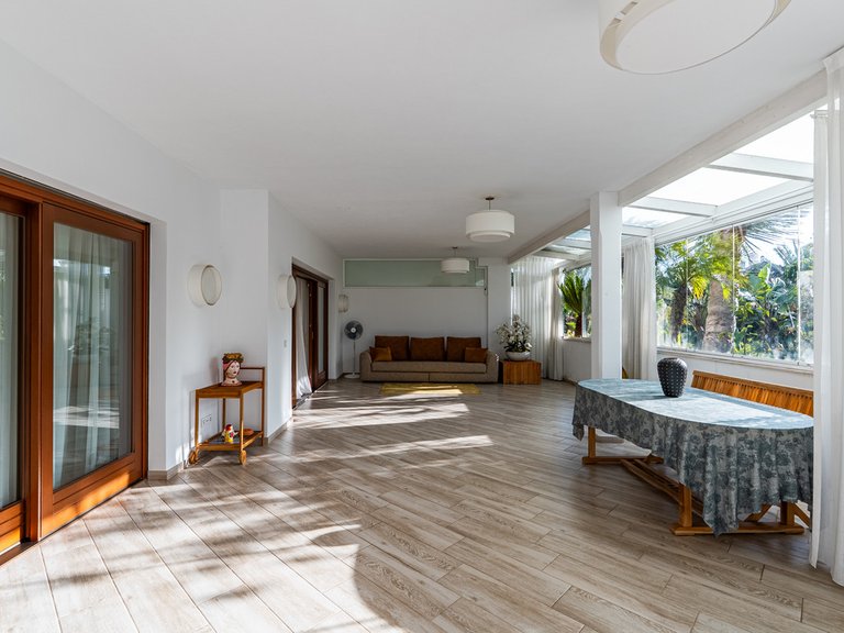 Apartment for Sale in The Golden Mile, Malaga 19