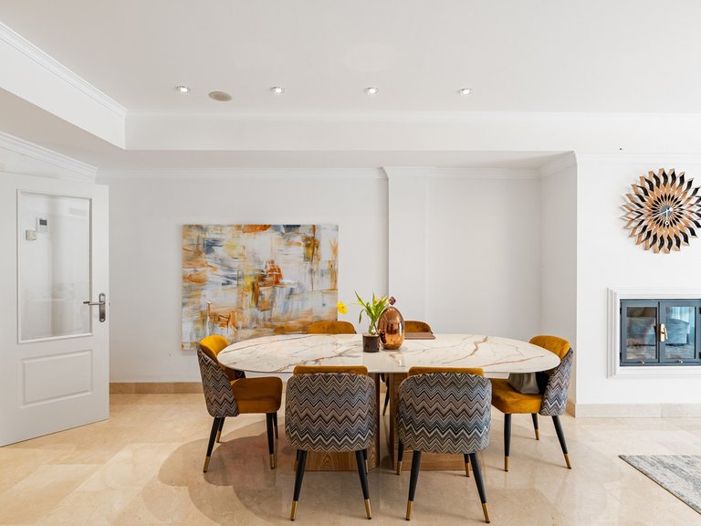 Apartment for Sale in The Golden Mile, Malaga 3