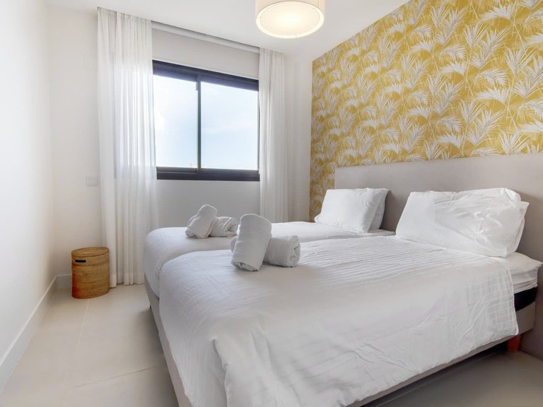 Apartment for Sale in Costa del Sol, Benalmadena Costa, Malaga 14
