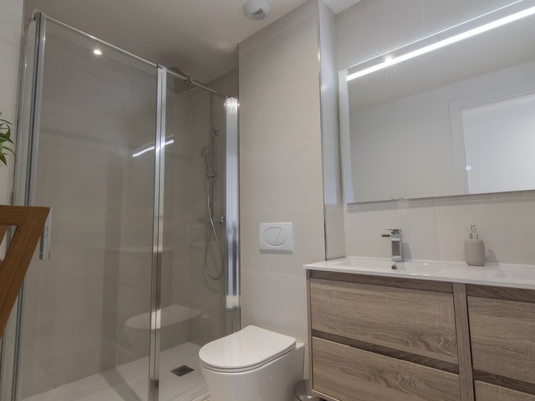Apartment for Sale in Costa del Sol, Benalmadena Costa, Malaga 15