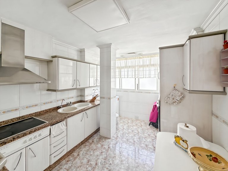 Apartment for Sale in Perchel Sur, Malaga 4