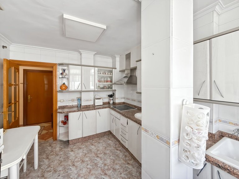 Apartment for Sale in Perchel Sur, Malaga 6