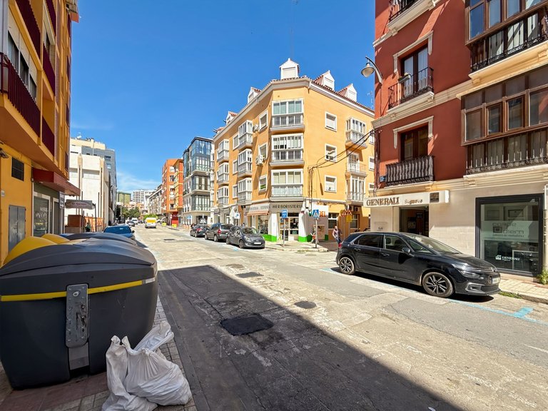 Apartment for Sale in Perchel Sur, Malaga 61