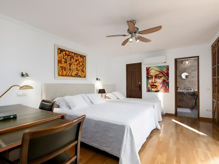 Villa for Sale in Málaga, Malaga 12