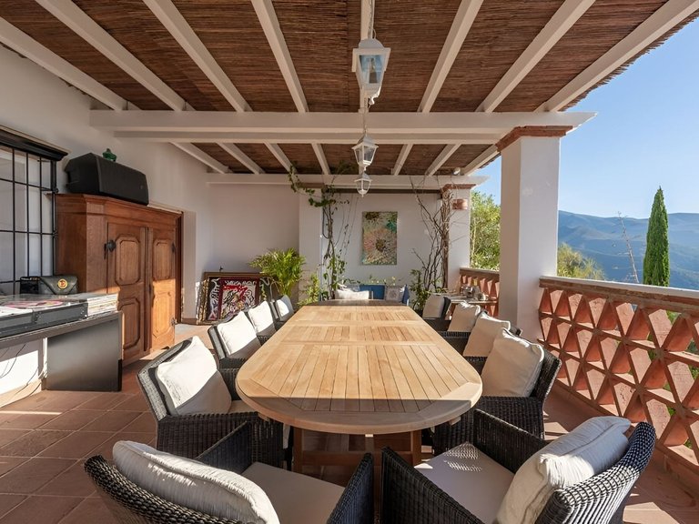 Villa for Sale in Málaga, Malaga 18