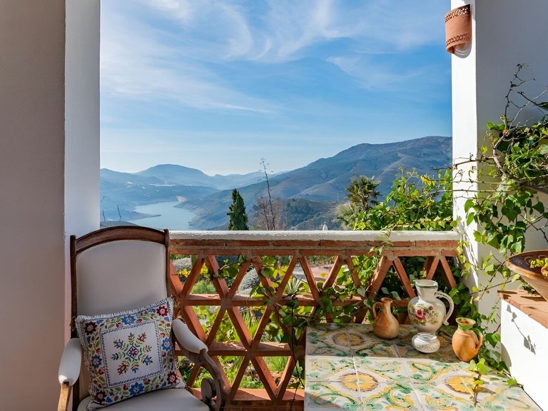 Villa for Sale in Málaga, Malaga 20