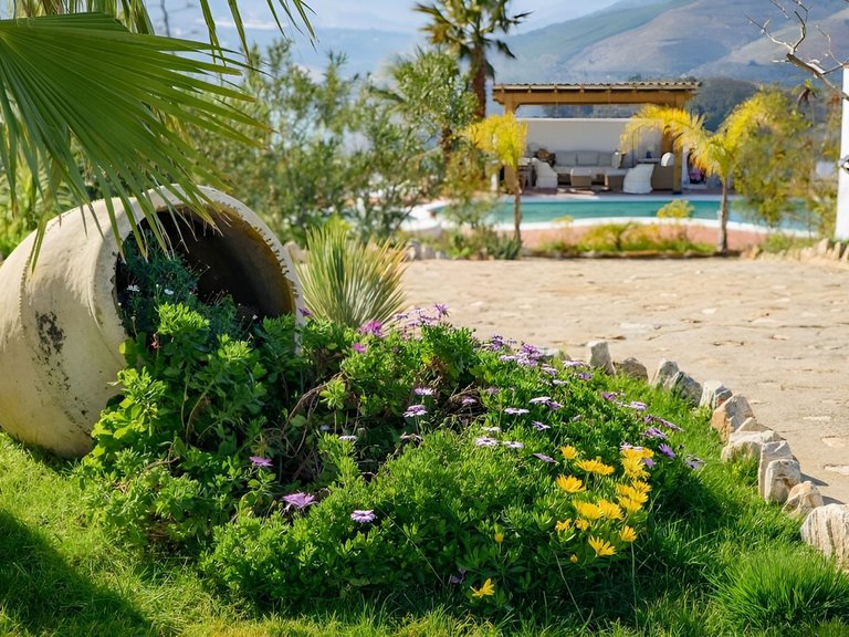 Villa for Sale in Málaga, Malaga 22