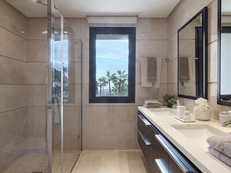 Apartment for Sale in Benahavís, Malaga 14
