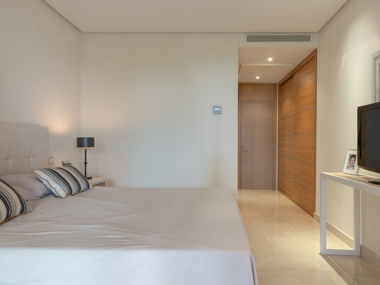 Apartment for Sale in Benahavís, Malaga 24