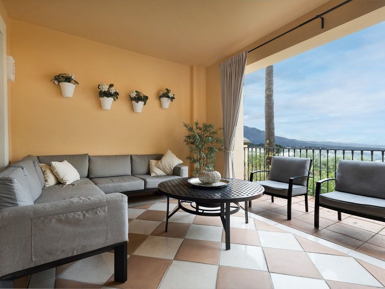 Apartment for Sale in Benahavís, Malaga 32