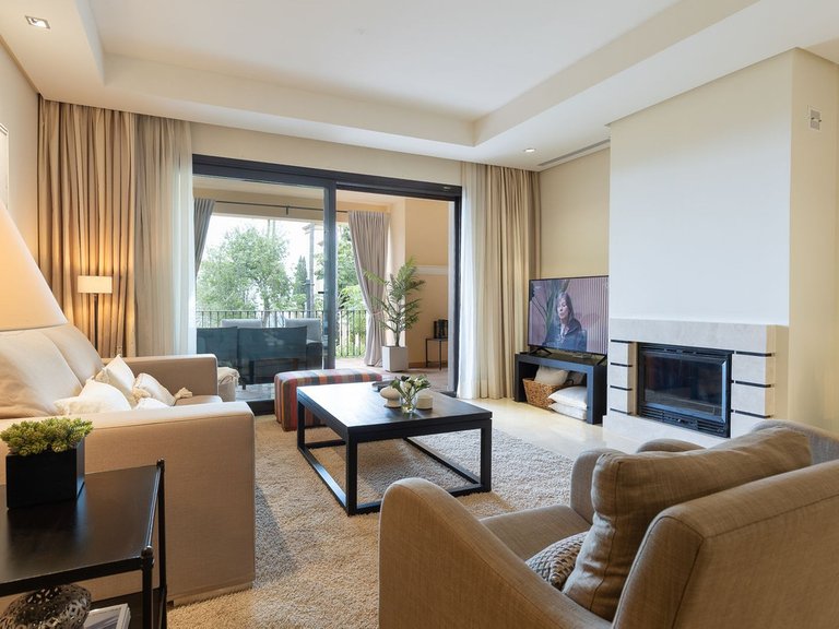 Apartment for Sale in Benahavís, Malaga 6