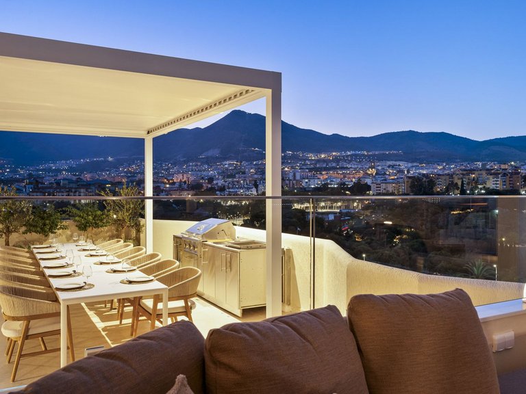 Penthouse for Sale in Benalmadena Costa, Malaga 12