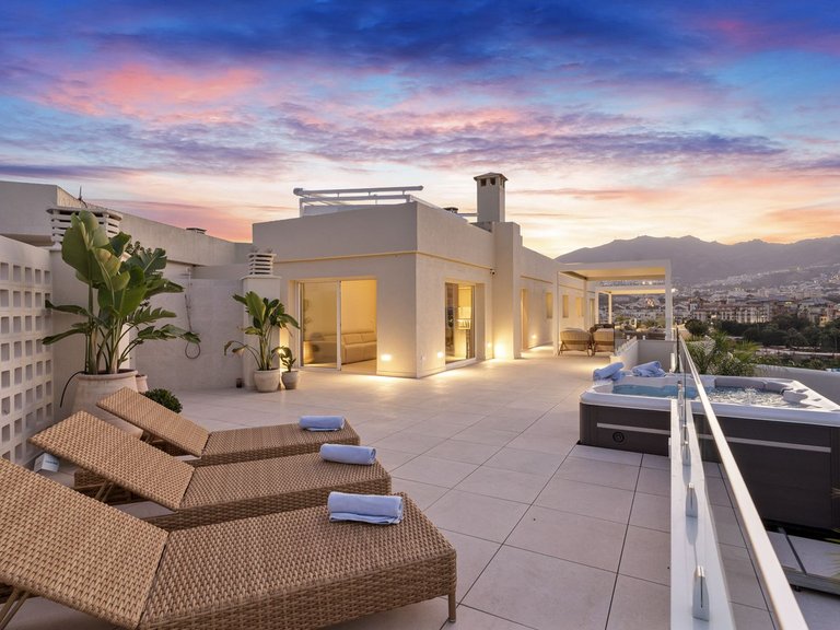 Penthouse for Sale in Benalmadena Costa, Malaga 14
