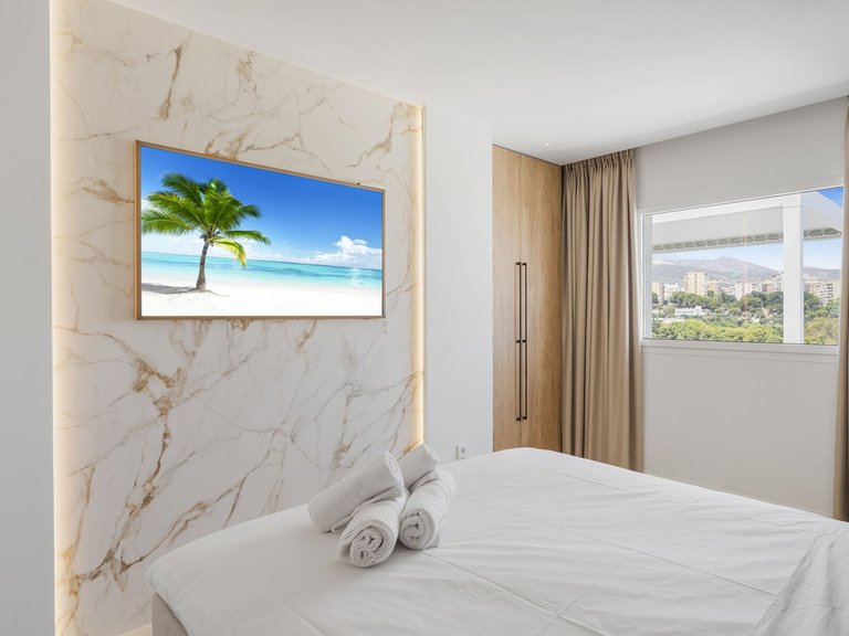 Penthouse for Sale in Benalmadena Costa, Malaga 17