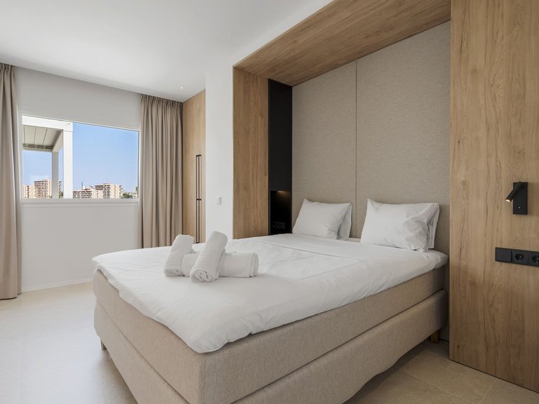 Apartment for Sale in Benalmadena Costa, Malaga 25