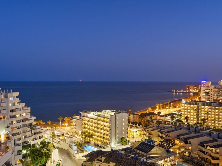 Apartment for Sale in Benalmadena Costa, Malaga 4