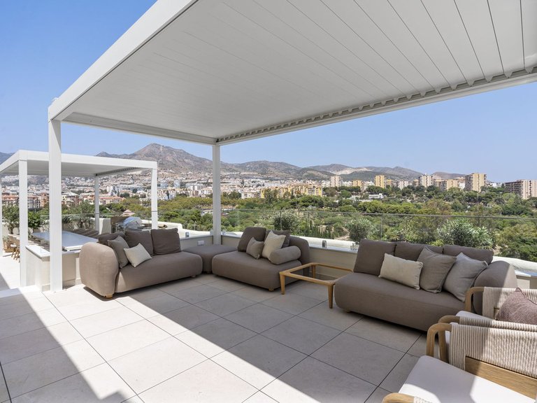 Penthouse for Sale in Benalmadena Costa, Malaga 41