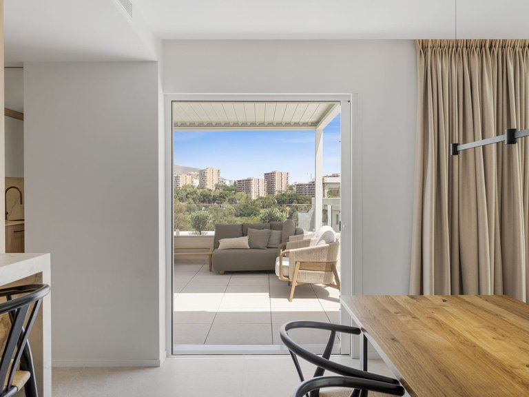 Penthouse for Sale in Benalmadena Costa, Malaga 43