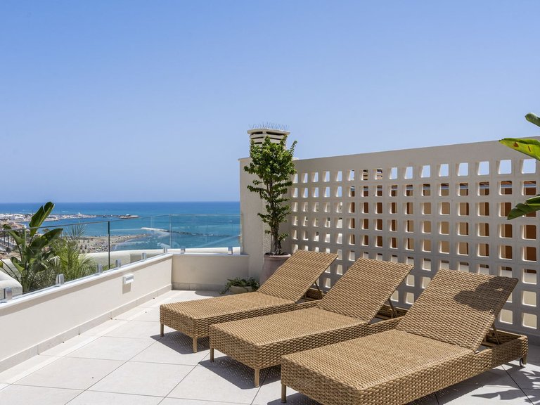 Apartment for Sale in Benalmadena Costa, Malaga 50