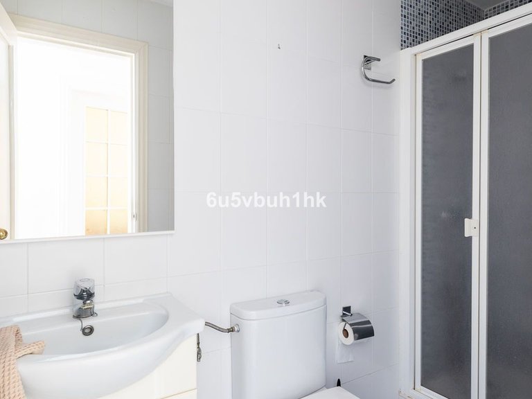Apartment for Sale in Fuengirola, Malaga 11