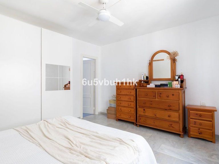 Apartment for Sale in Fuengirola, Malaga 9