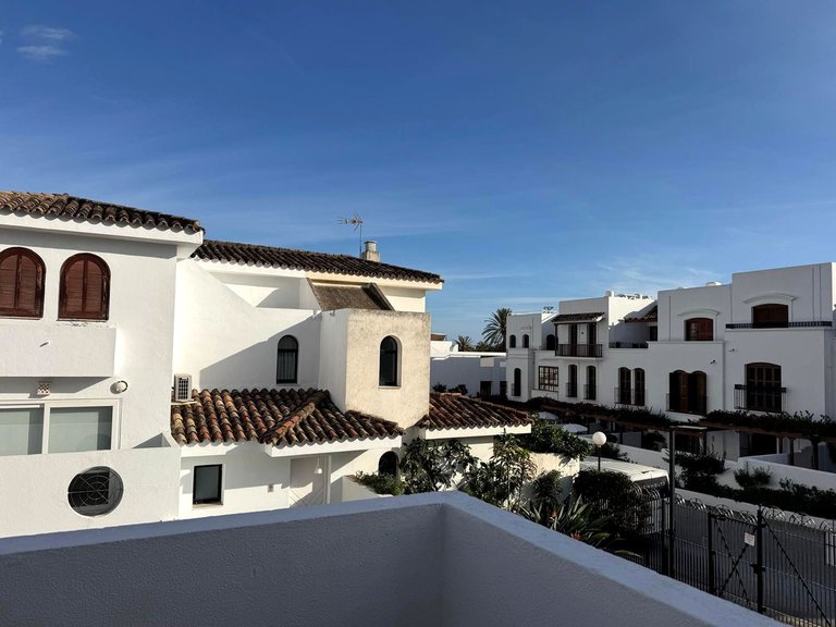 Villa for Sale in New Golden Mile, Malaga 11