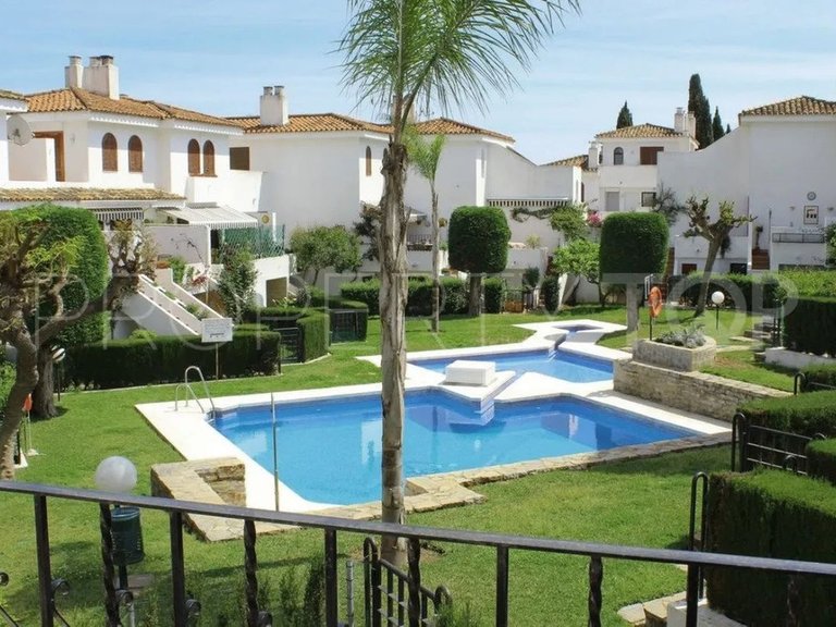 Villa for Sale in New Golden Mile, Malaga 18