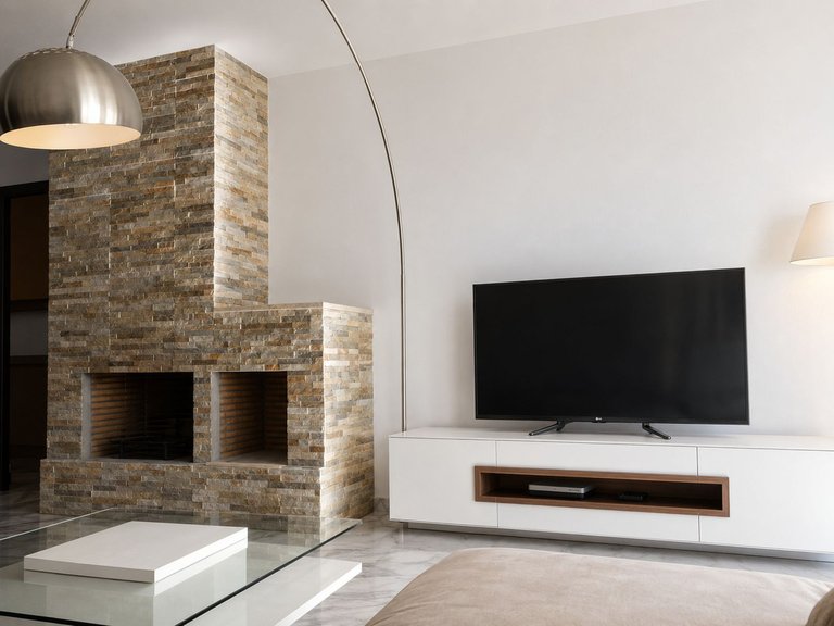 Villa for Sale in New Golden Mile, Malaga 4