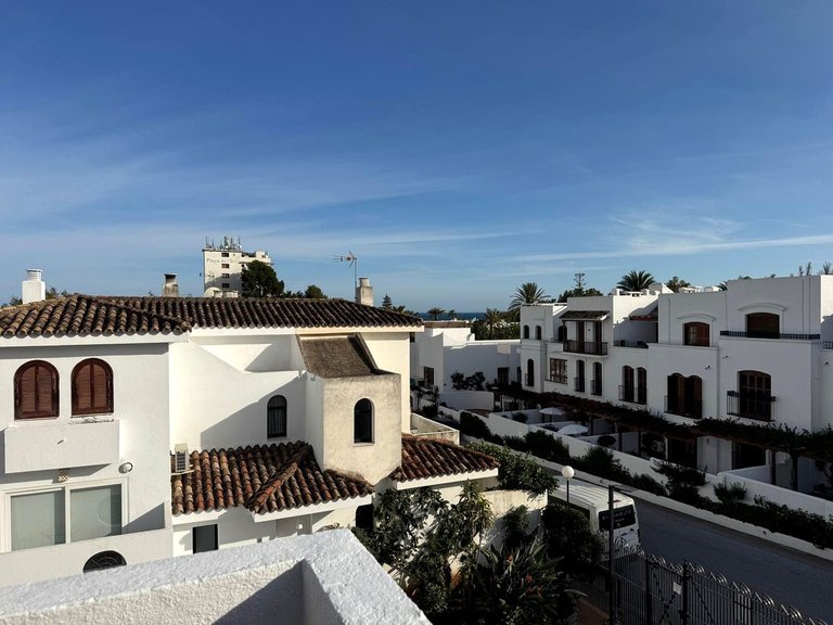 Villa for Sale in New Golden Mile, Malaga 8