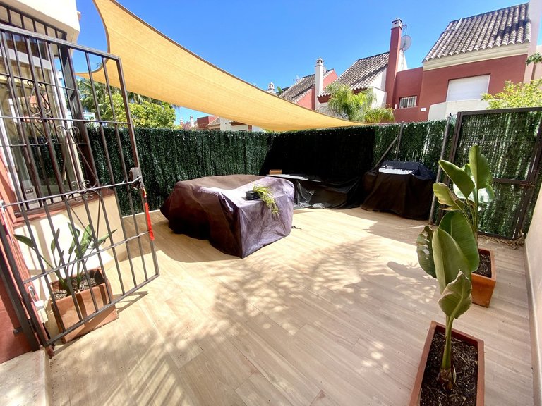 Villa for Sale in Estepona, Malaga 2